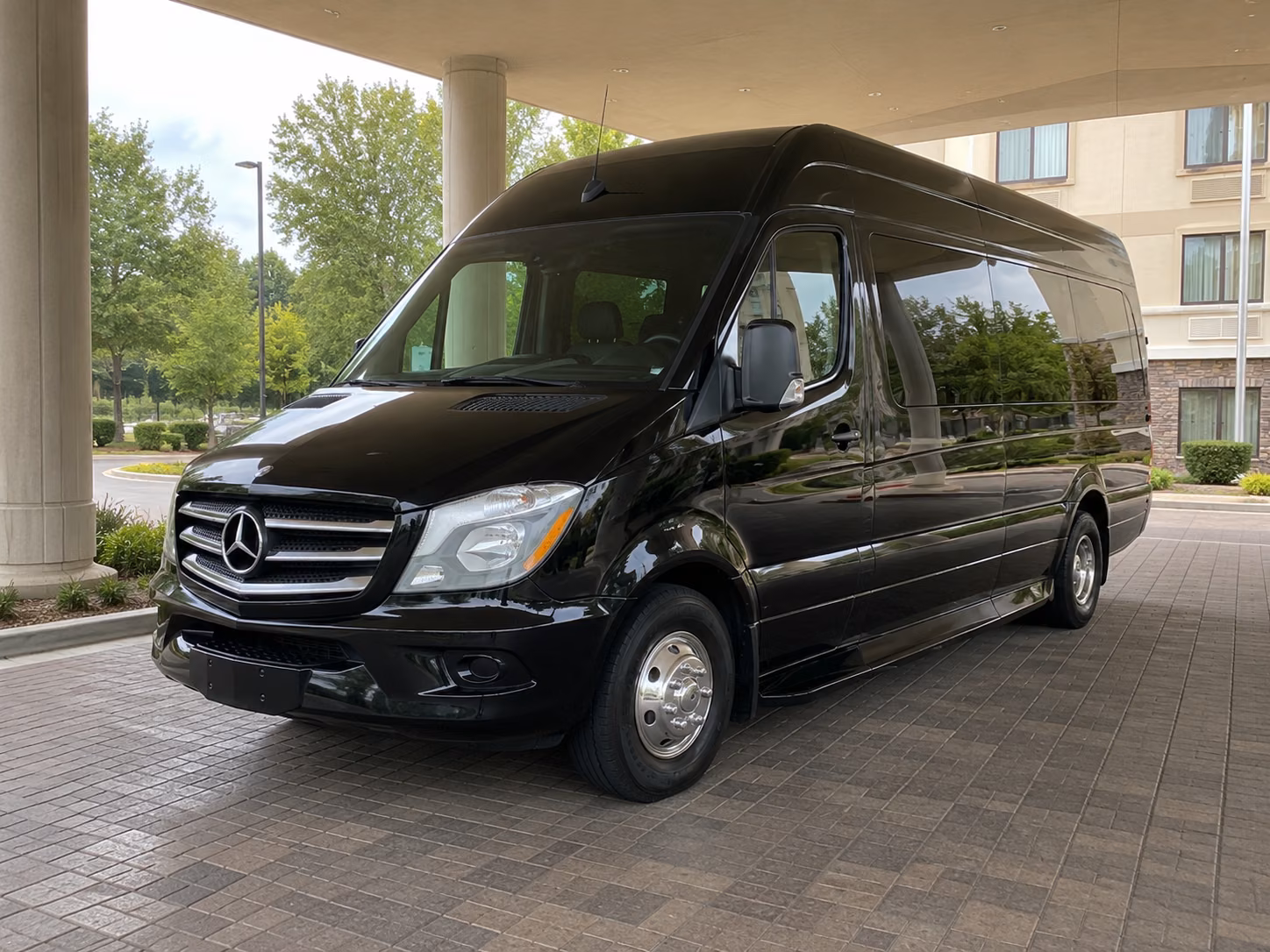 fayetteville 18 passenger sprinter van